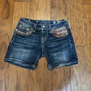 Miss Me Embellished Denim Shorts Rhinestone Pockets Size 14